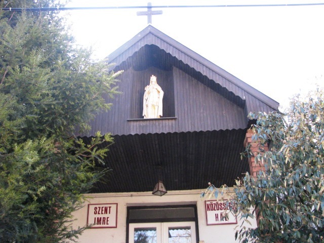 Szent Imre Közösségi Ház homlokzata